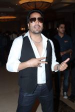 Mika Singh at Teenu Arora album launch in Mumbai on 14th May 2012 (6).JPG